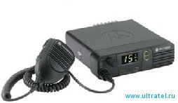Цифровая мобильная радиостанция MotoTRBO DM3401