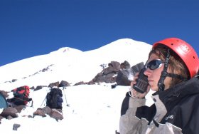 Выбираем радиостанцию для альпинистов и занятий горнолыжными видами спорта ultratel.ru, 