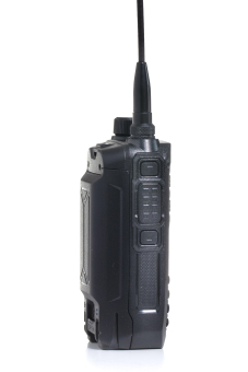 Портативная рация Comrade R4