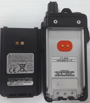 Портативная рация Yaesu FT-65R