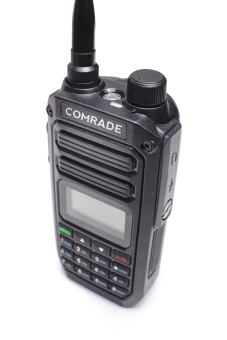 Портативная рация Comrade R4