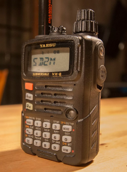 Портативная рация Yaesu VX-6R