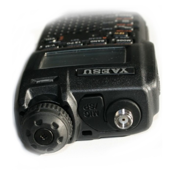 Портативная рация Yaesu VX-3R